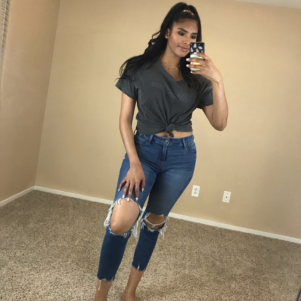 Levi’s rolling stone top